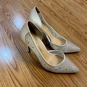 White high heel bridal shoes